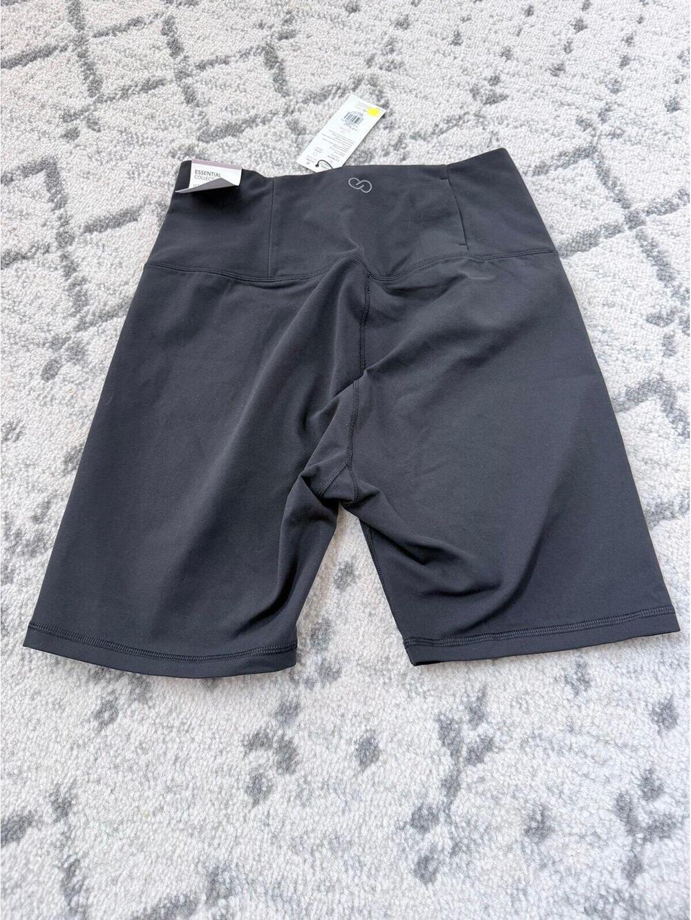 NWT CALIA by Carrie Underwood HR Essential Bike Short Large Black UPF 50+ - Picture 2 of 8